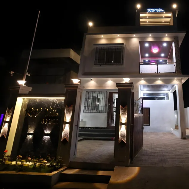 RV VILLA - Image 1