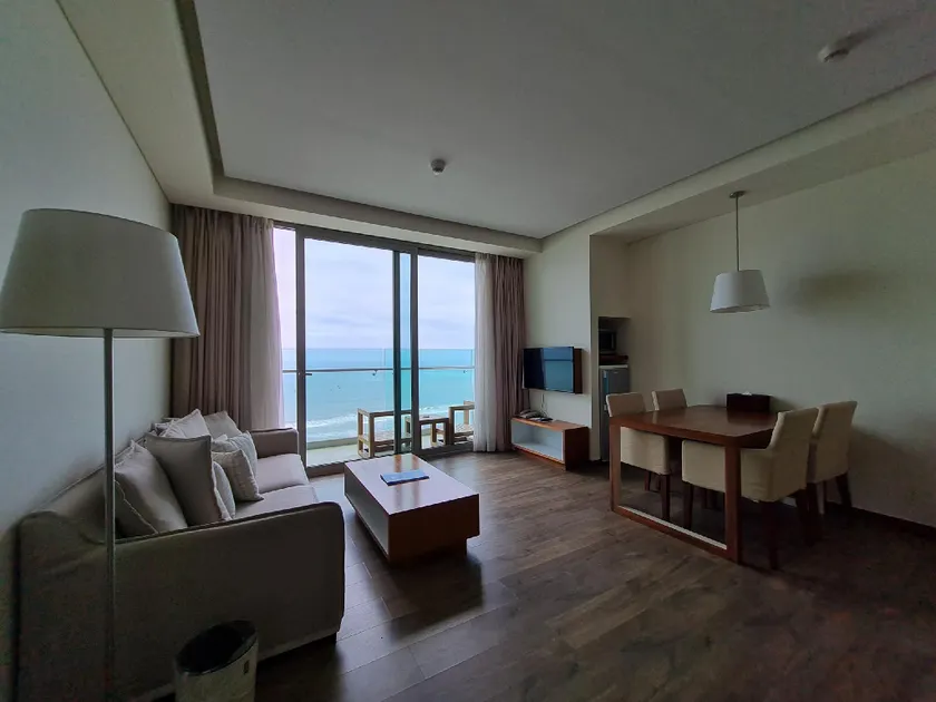 Beach Front- Ocea view- Infinity Pool on Rooftop - Image 1