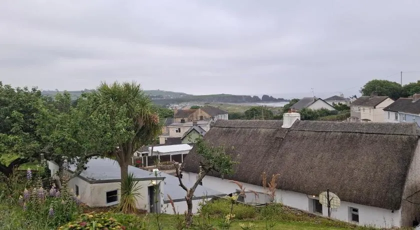 Dairy Cottage Courtyard accommodation - Image 1