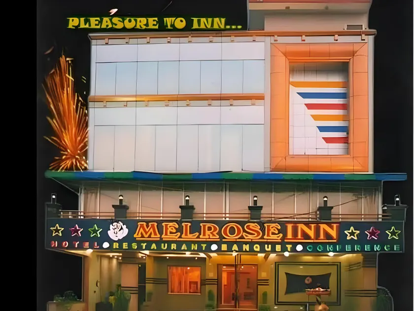 Hotel Melrose Inn By Excellent Hospitality - Image 1