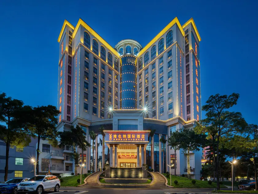 Vienna International Hotel Shenzhen Songgang Wanzhao Square - Image 1