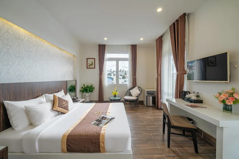 Minh Chien Hotel - Image 1