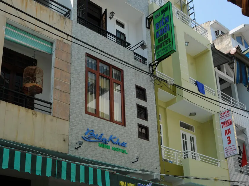 Bien Khoi Mini Hotel - Image 1