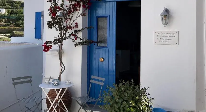Spacious Paros, Lefkes house with awesome view - Image 1