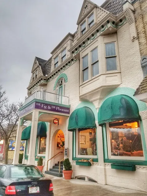 The Fig & The Pheasant Hotel - Image 1