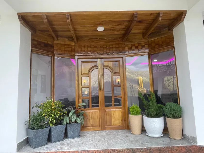 REGAL Hotel - Image 1
