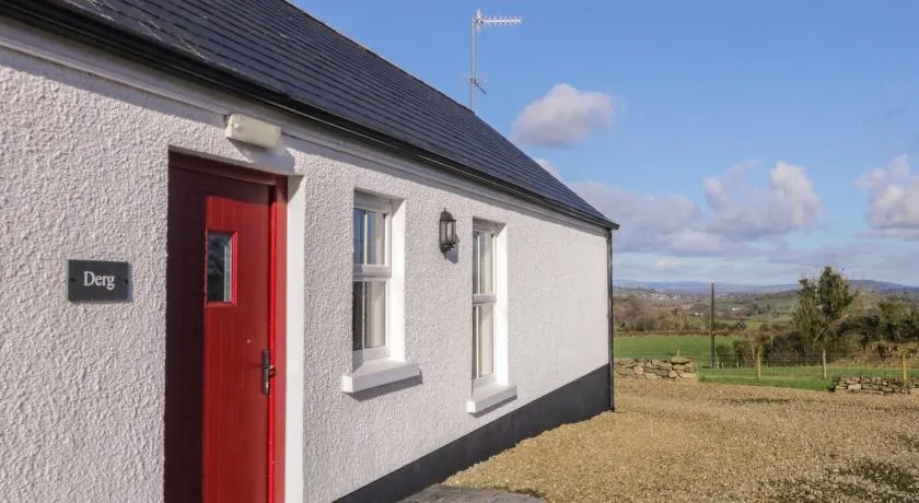 Derg Cottage - Image 1