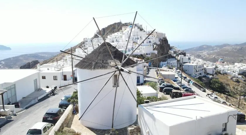 Traditional Windmill House , Chora Serifos - Image 1