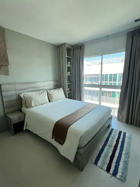 Grandblue Condominium#701 TopFloor MaePhim Rayong - Image 1