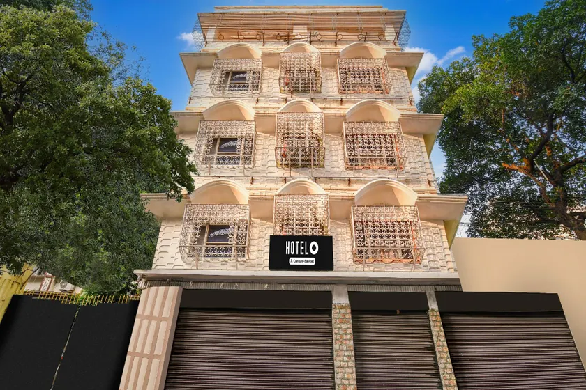 Hotel O Sarat Bose Road Formerly Shree Guest House - Image 1