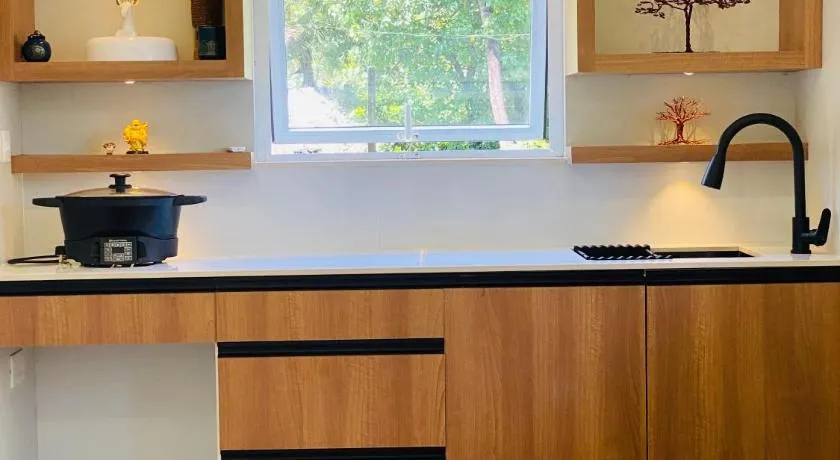 Living big in a Container home - Image 1