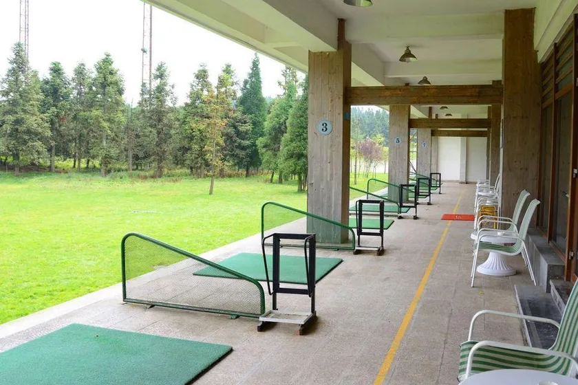 Xinhua Hotel Fairy Mountain - Image 1