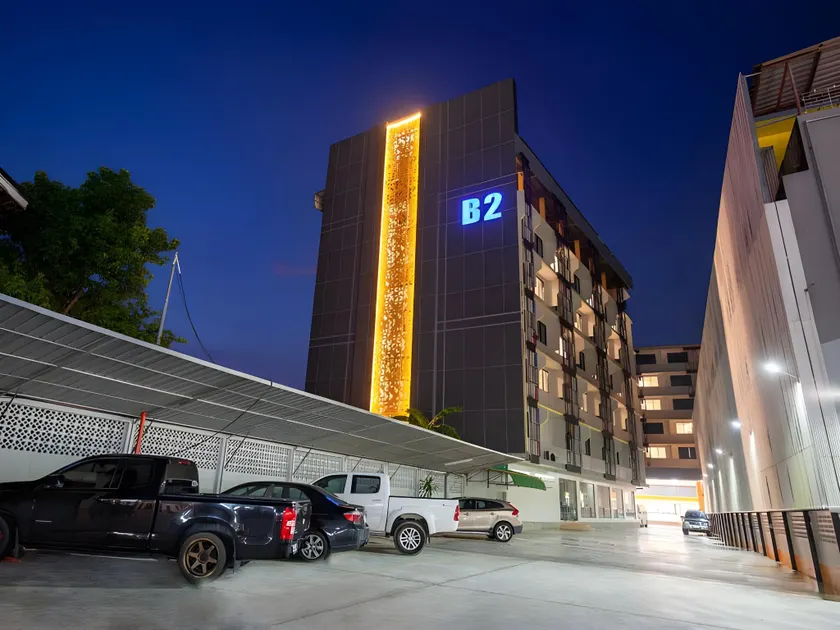 B2 Nakhon Si Thammarat Premier Hotel - Image 1