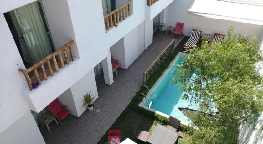 Paracas Guest House - Image 1