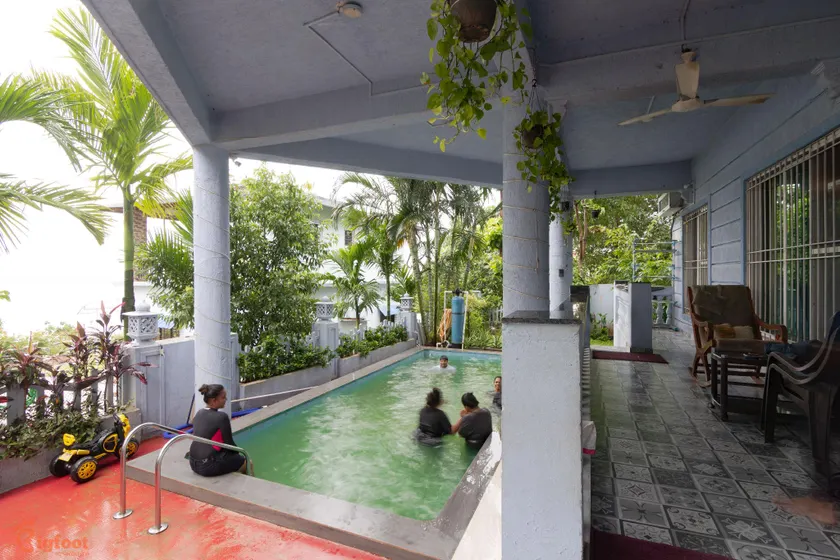 Waterfront Villa By Bigfoot Stay - Image 1