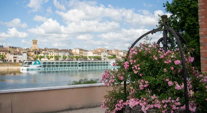 Domaine des jardins de la Saône - Image 1