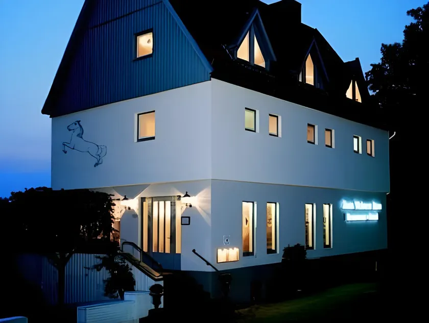 Restaurant und Hotel Zum Weissen Ross - Image 1