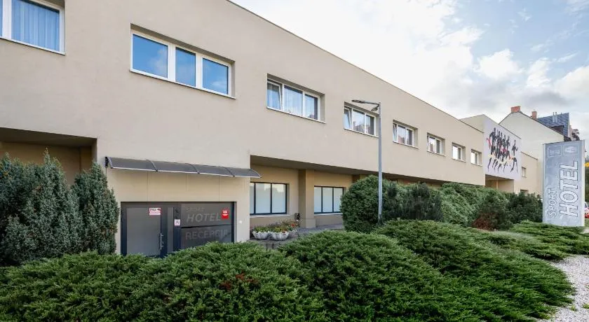 Sport Hotel - Image 1