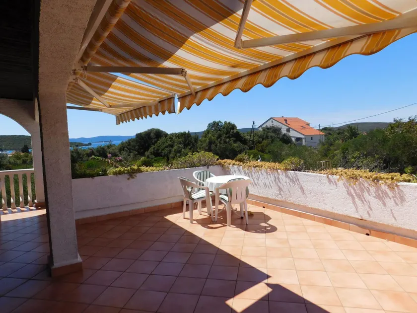 Studio apartment Lado SA1 Muline, Island Ugljan - Image 1