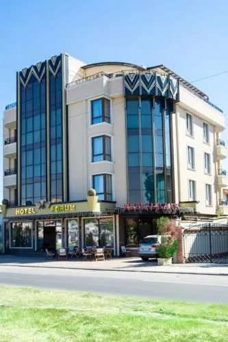 Hotel Forum - Image 1