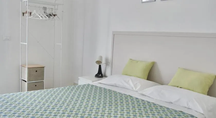 Amoenus Bed & Breakfast in family - Image 1