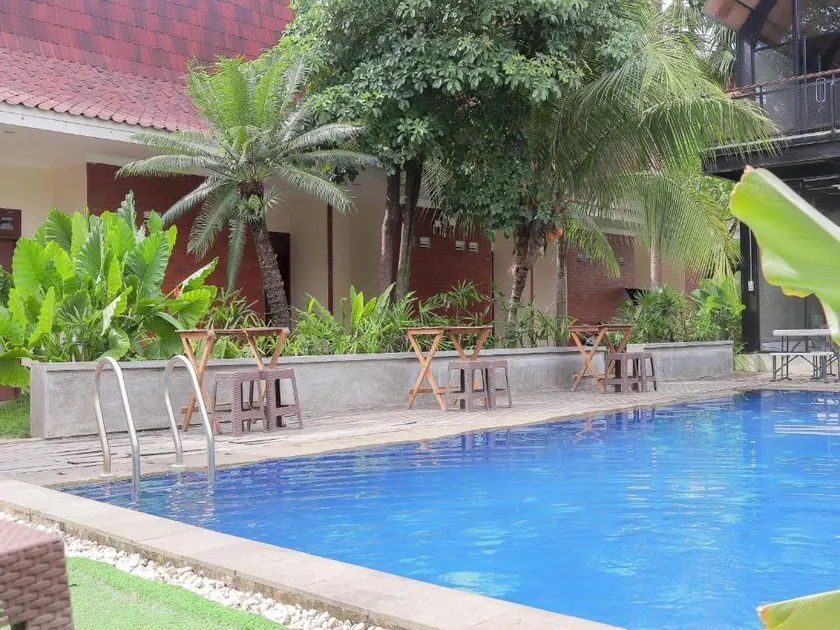 Soka Guesthouse Syariah - Image 1