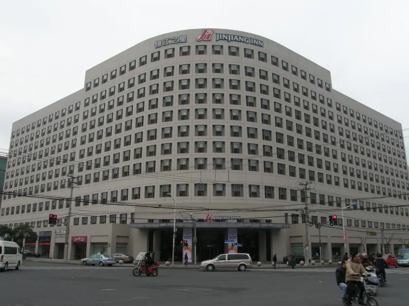 Jinjiang Inn Select Shanghai New Hongqiao - Image 1