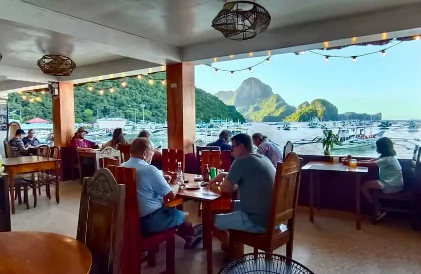 La Salangane Beach Hotel - Downtown - Image 1
