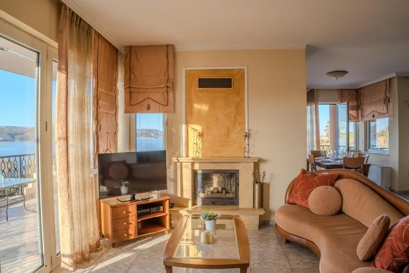 Elysian Bayview - Image 1