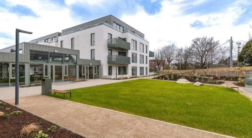 Apex Executive Apartments - The Lookout - Image 1