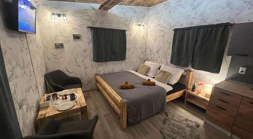 Tinyhouse Kaňk - Kutná Hora - Image 1