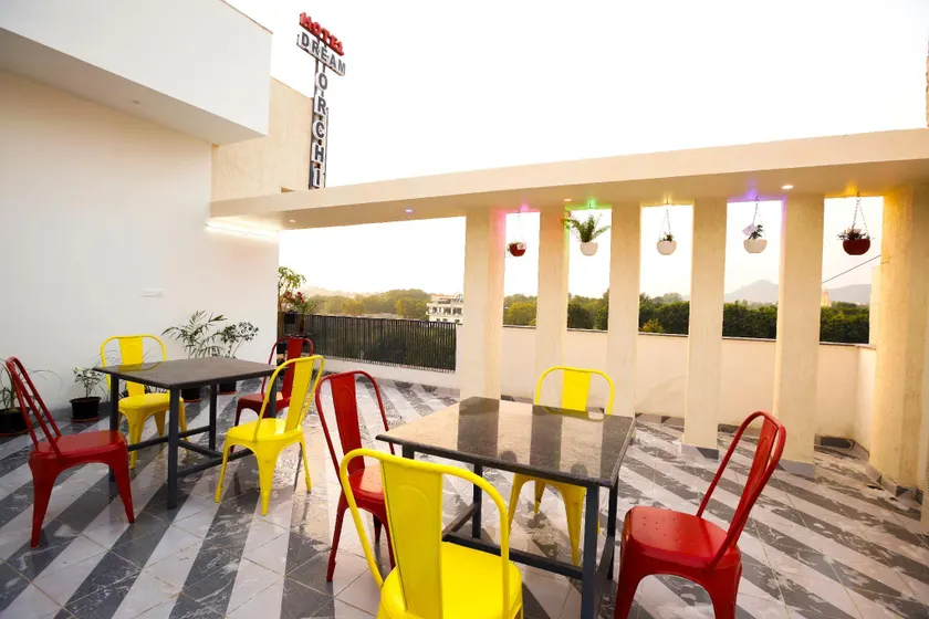 Hotel Dream Orchid - Image 1