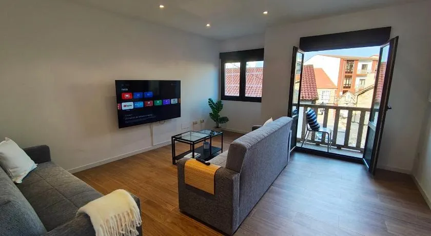 Apartamento premium en el centro de Muxía - Balcón - Cama King Size - TV 65" - Image 1
