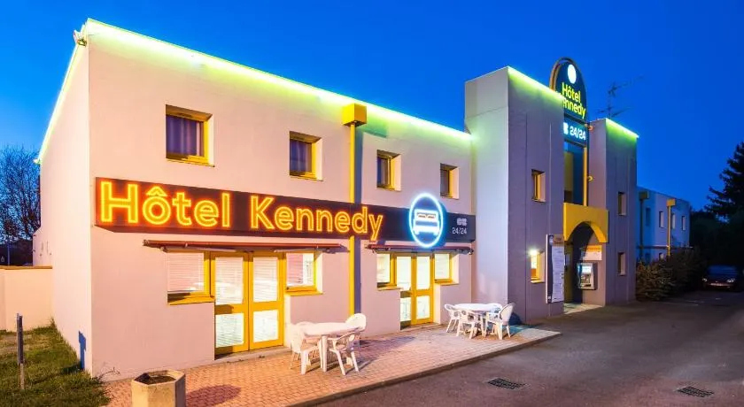 Hôtel Kennedy Parc des Expositions - Image 1
