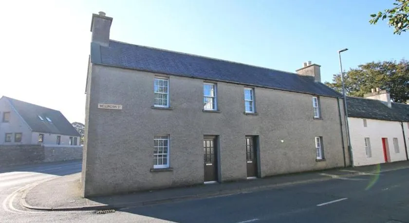 Orkney Studio Holidays - Image 1