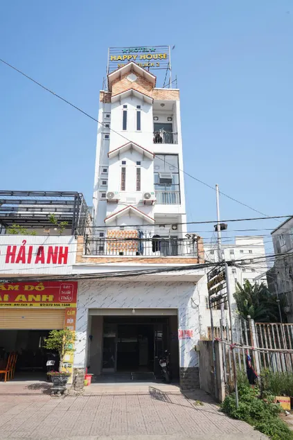Nhà Nghỉ Long Nhi - Image 1