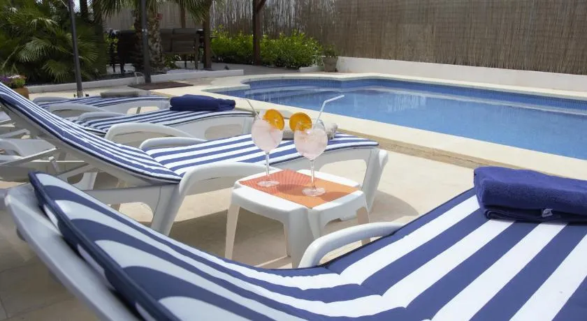 Hotel Vista al Sol - Image 1