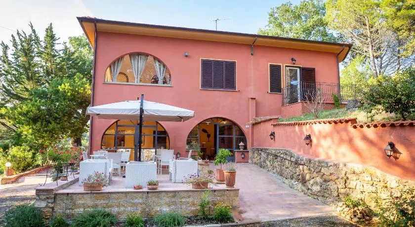 Podere San Filippo B&B-Apartment-Pet Friendly-Bike Friendly - Image 1