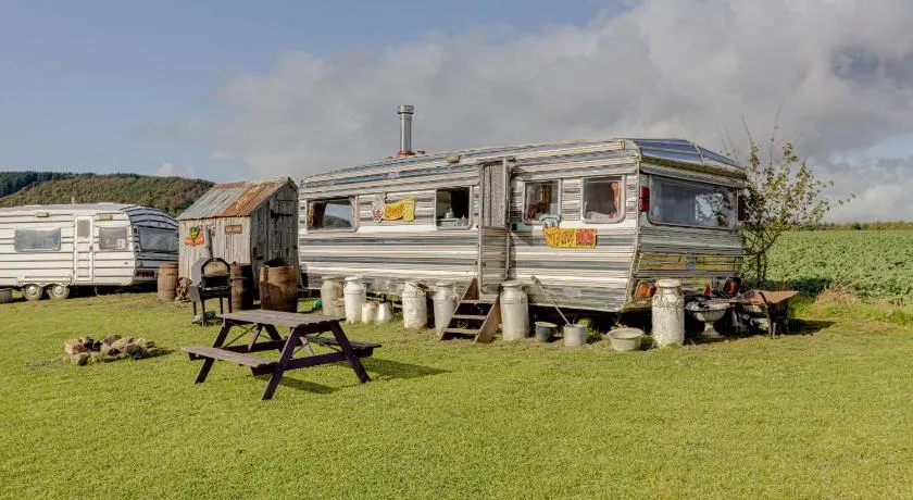 2 x Double Bed Glamping Wagon at Dalby Forest - Image 1