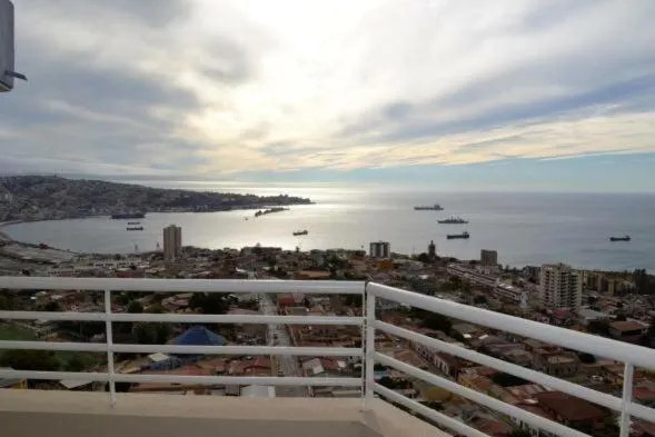 Valparaiso Preciosa Vista al Mar - Image 1