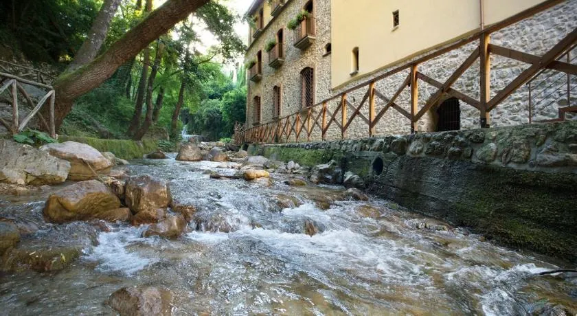 Dimora Storica Hotel Maccarunera - Image 1