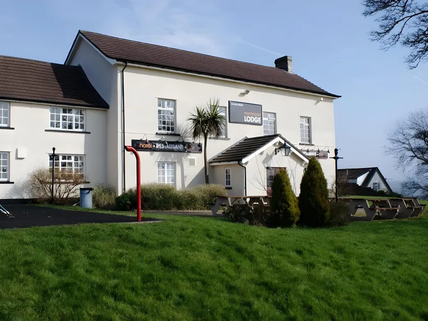 Brewers Lodge - Image 1