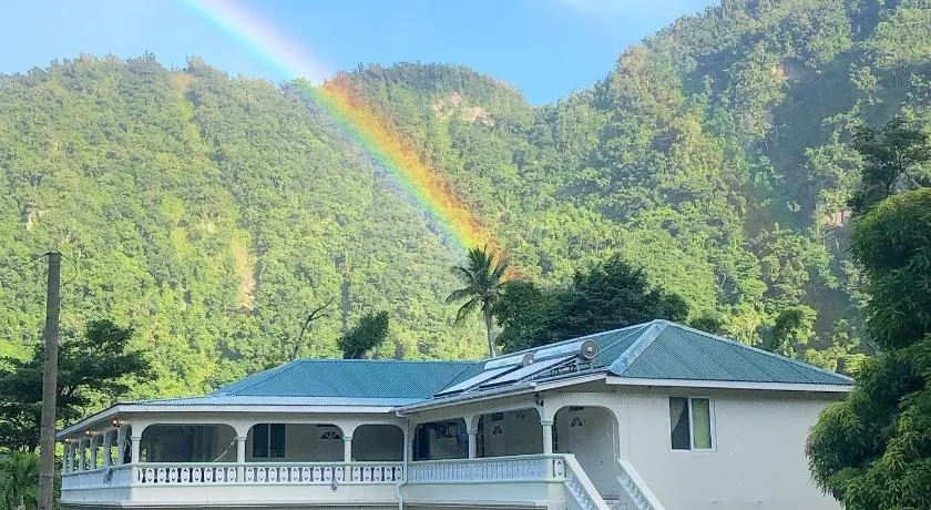 Soufriere Guesthouse - Image 1
