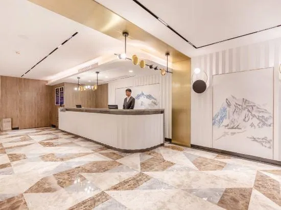Super 8 Hotel (Beijing Peking University Hospital Gaomidian North Subway Station) - Image 1