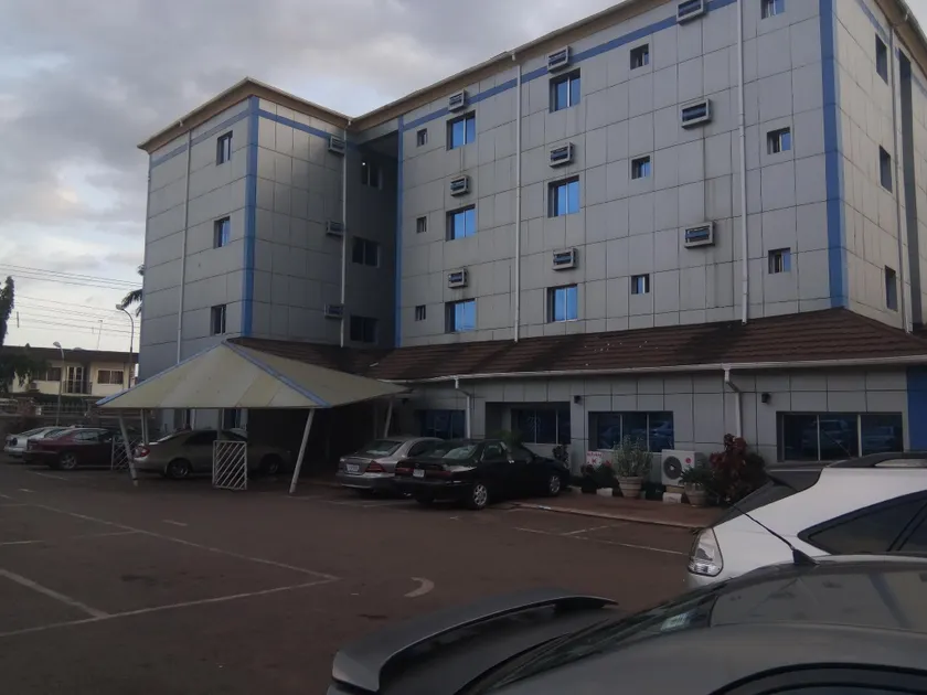 Top Rank Hotel Galaxy Enugu - Image 1