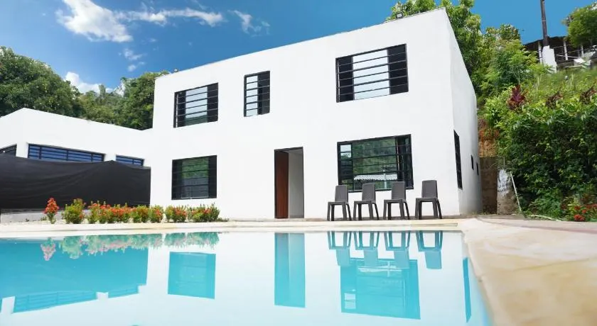 VILLA MAJO - Image 1