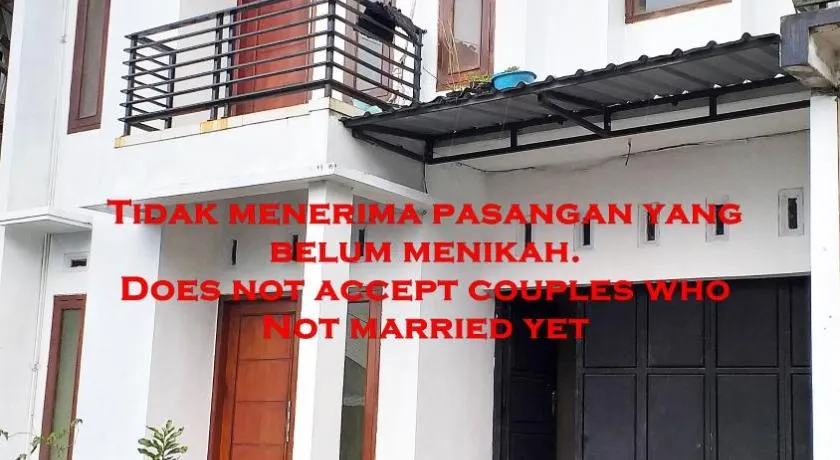 Ganendra Syari'ah Guesthouse - Image 1