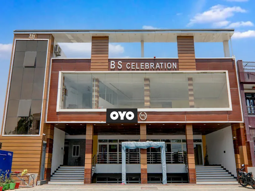 Super Hotel O B.S Celebration - Image 1