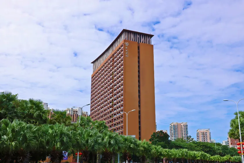 Mangrove Tree Resort World Sanya Bay-Coconut - Image 1
