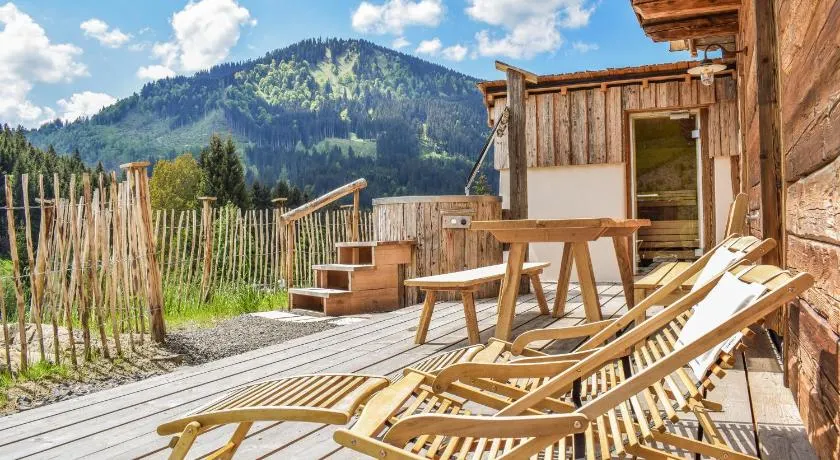 Schrofen Chalets - Image 1